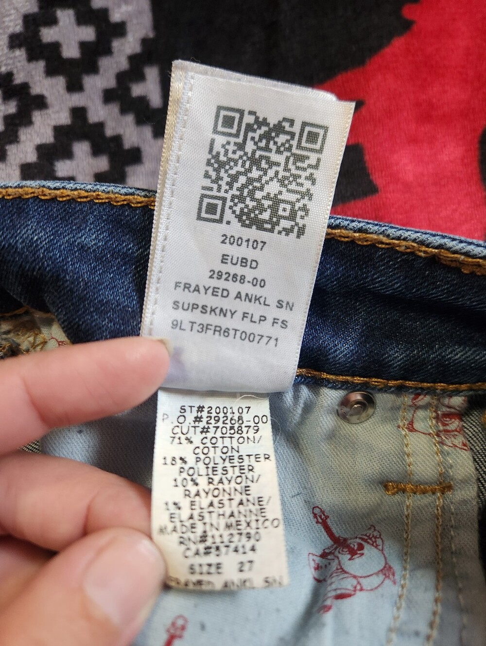 True Religion Super Skinny Flap Frayed Ankle Jeans Medium Wash 27 EUC - Picture 7 of 12